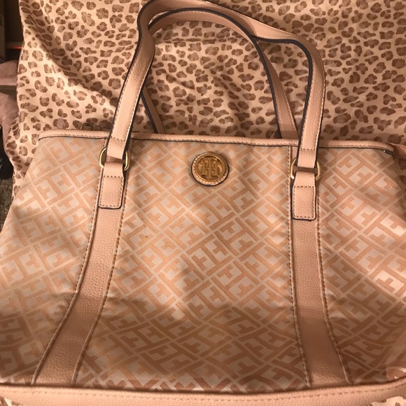 Handbag - Picture 2 of 4